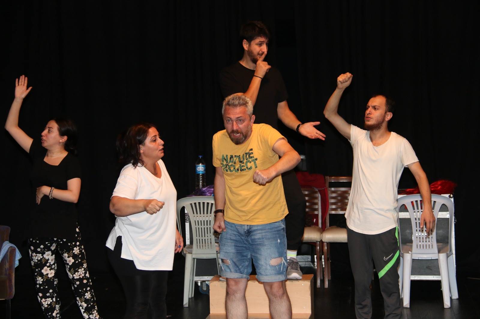 TİYATRO SEVERLERE MÜJDE!